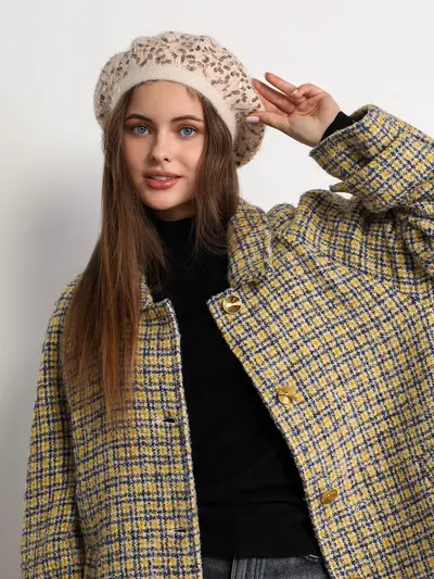 Берет с пайетками в ассортименте